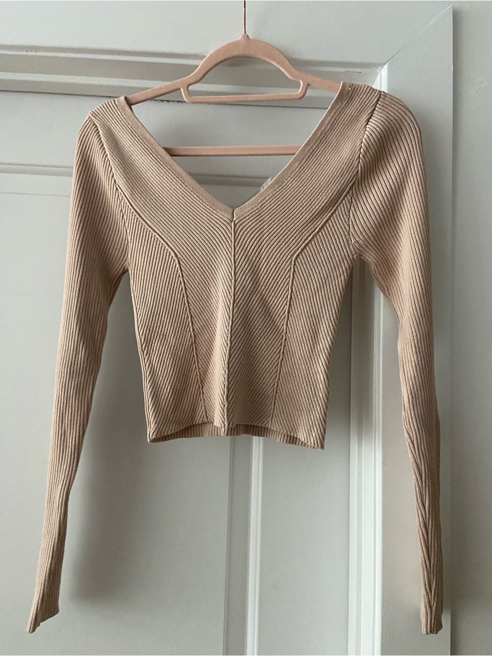 Beverly & Beck Ribbed V-Neck Cropped Sweater - 3pc Bundle - Picture 2 of 11